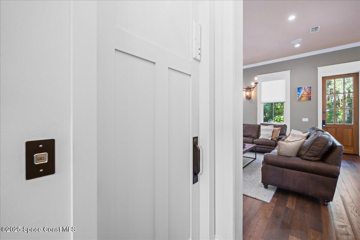241 Indian River Drive Cocoa, FL 32922 - Photo 91 of 133 Elevator
