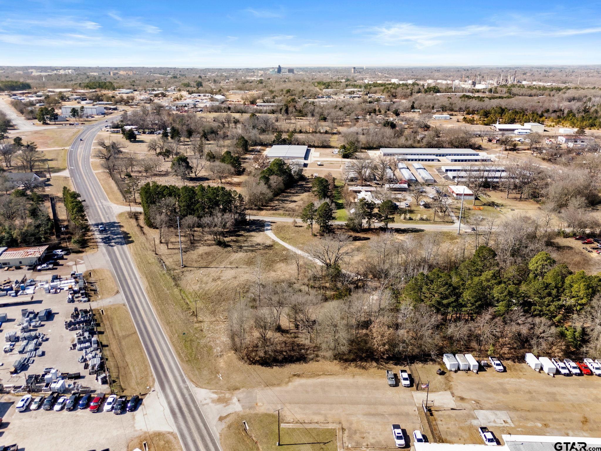 1786 County Road 386 Tyler, TX 75708 - Photo 7 of 10