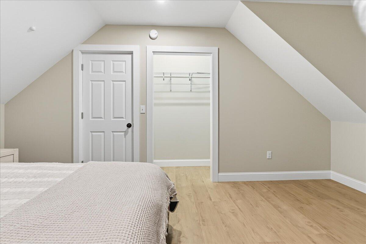 42 Durham Road Freeport, ME 04032 - Photo 27 of 46 Upstairs Bed