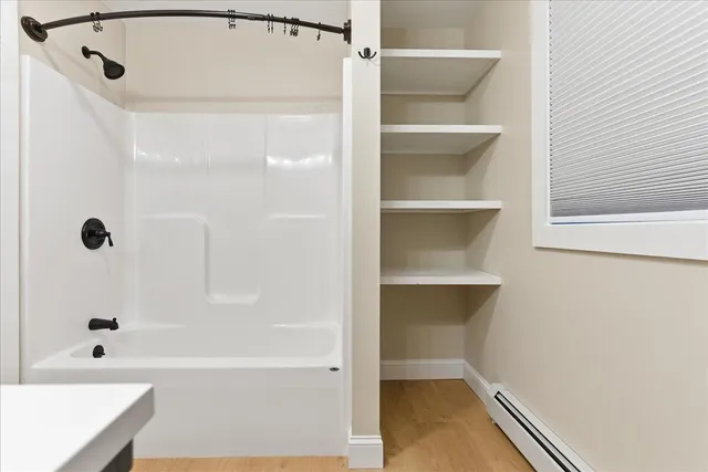 $949,900 | 42 Durham Road, Freeport, ME 04032