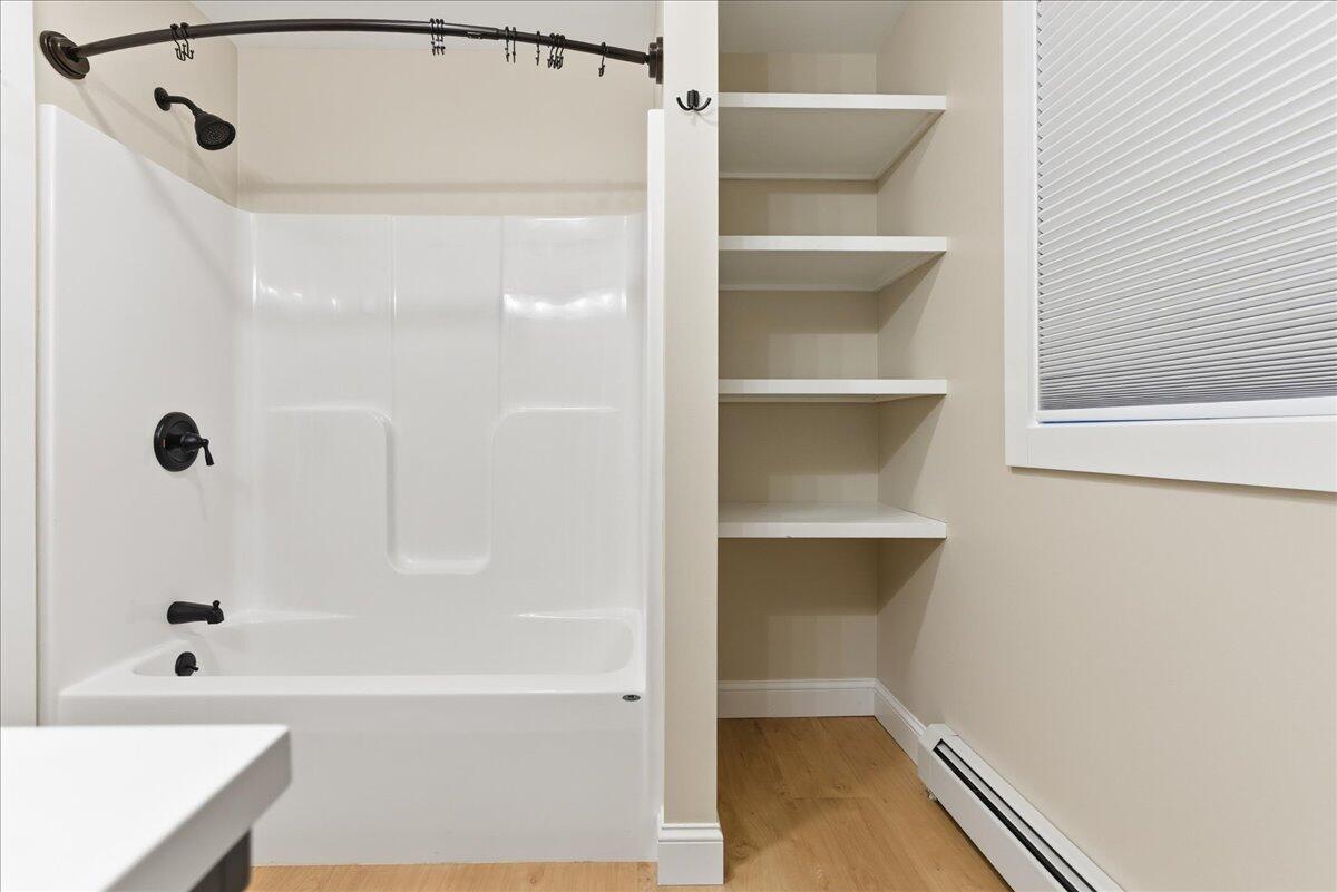 42 Durham Road Freeport, ME 04032 - Photo 29 of 46 Upstairs Bath