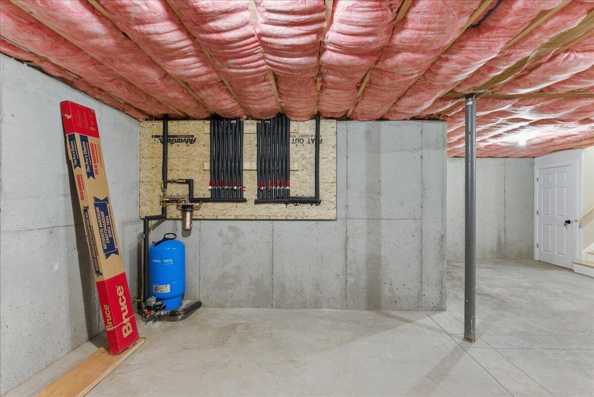 42 Durham Road Freeport, ME 04032 - Photo 37 of 46 Basement