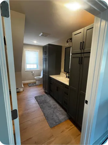 $949,900 | 42 Durham Road, Freeport, ME 04032