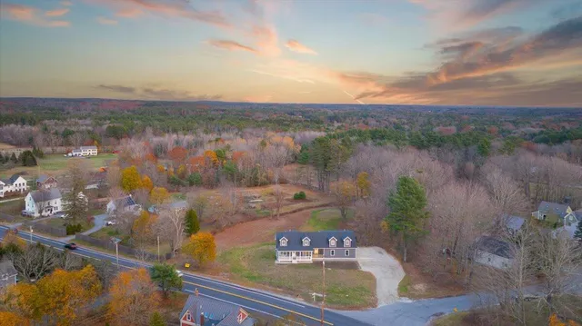 $949,900 | 42 Durham Road, Freeport, ME 04032