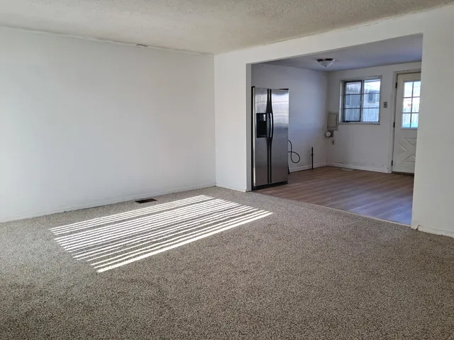 $200,000 | 4308 West 87th Place, Hometown, IL 60456