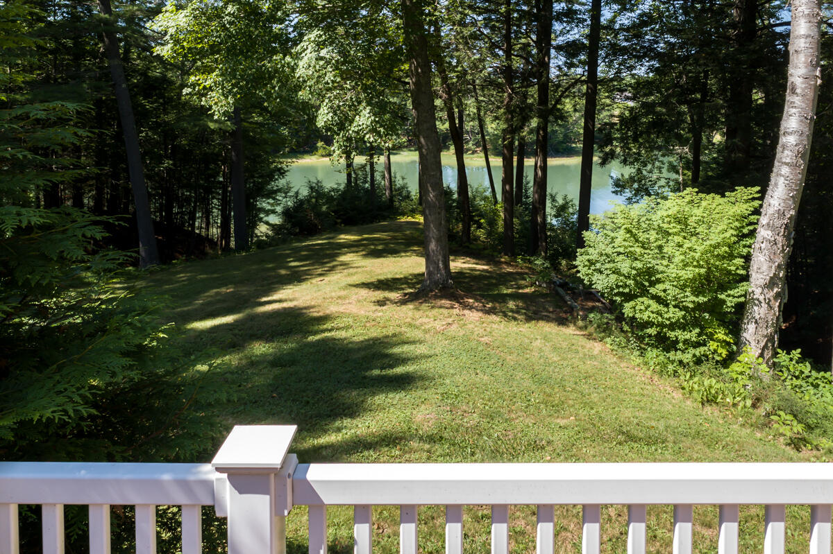 39 Spar Cove Road Freeport, ME 04032 - Photo 50 of 67 55-Sunroom deck (3 of 3)