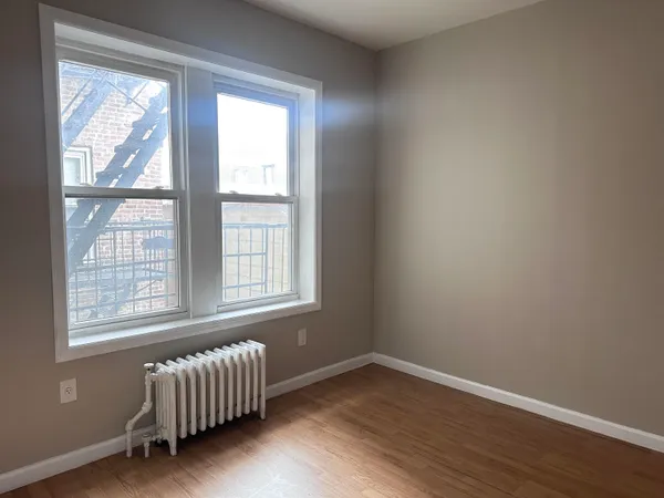 $1,895 | 160 Vroom Street, Unit 47, Jersey City, NJ 07306