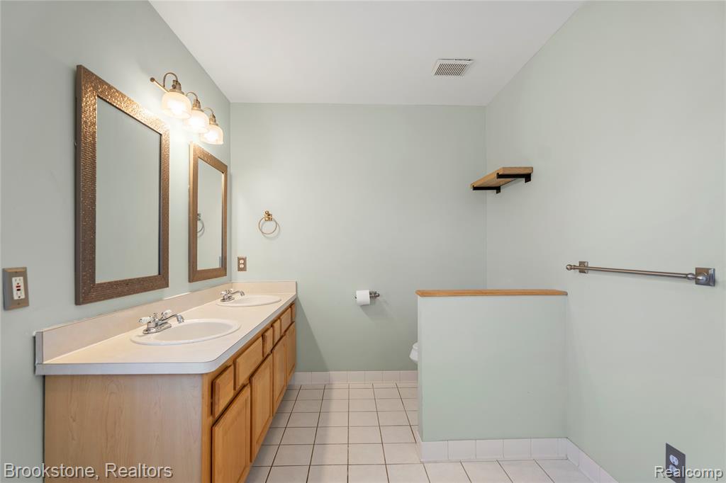 6189 Hall Road Dryden, MI 48428 - Photo 31 of 59