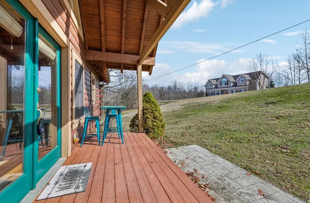 a view of outdoor space