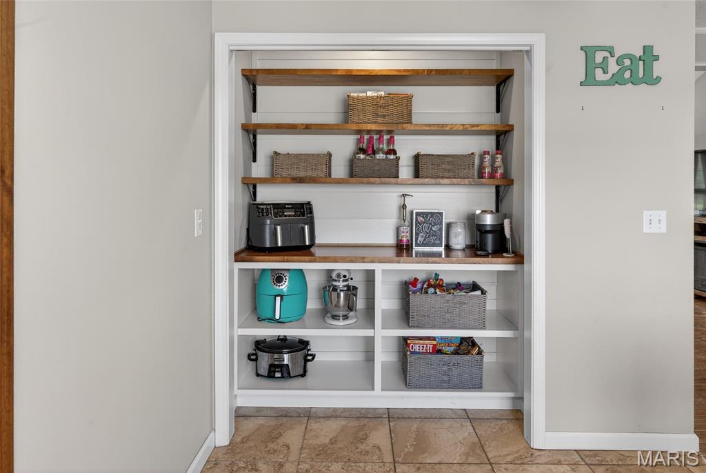 111 Paul Dow Road Oak Ridge, MO 63769 - Photo 15 of 62