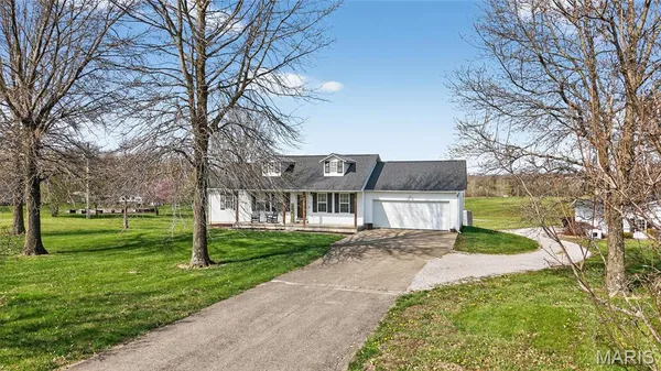 $419,900 | 111 Paul Dow Road, Oak Ridge, MO 63769
