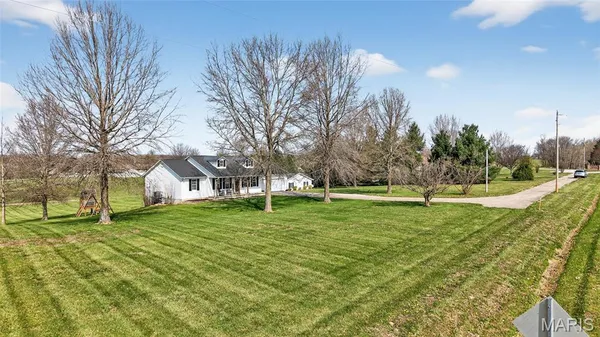 $419,900 | 111 Paul Dow Road, Oak Ridge, MO 63769