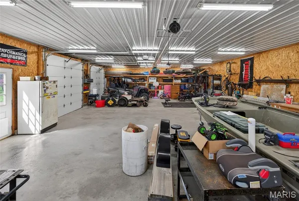 $419,900 | 111 Paul Dow Road, Oak Ridge, MO 63769