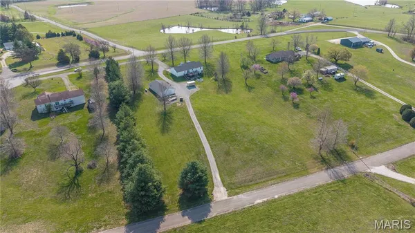 $419,900 | 111 Paul Dow Road, Oak Ridge, MO 63769