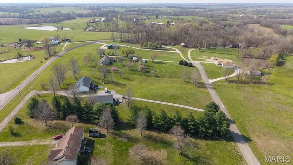 $419,900 | 111 Paul Dow Road, Oak Ridge, MO 63769