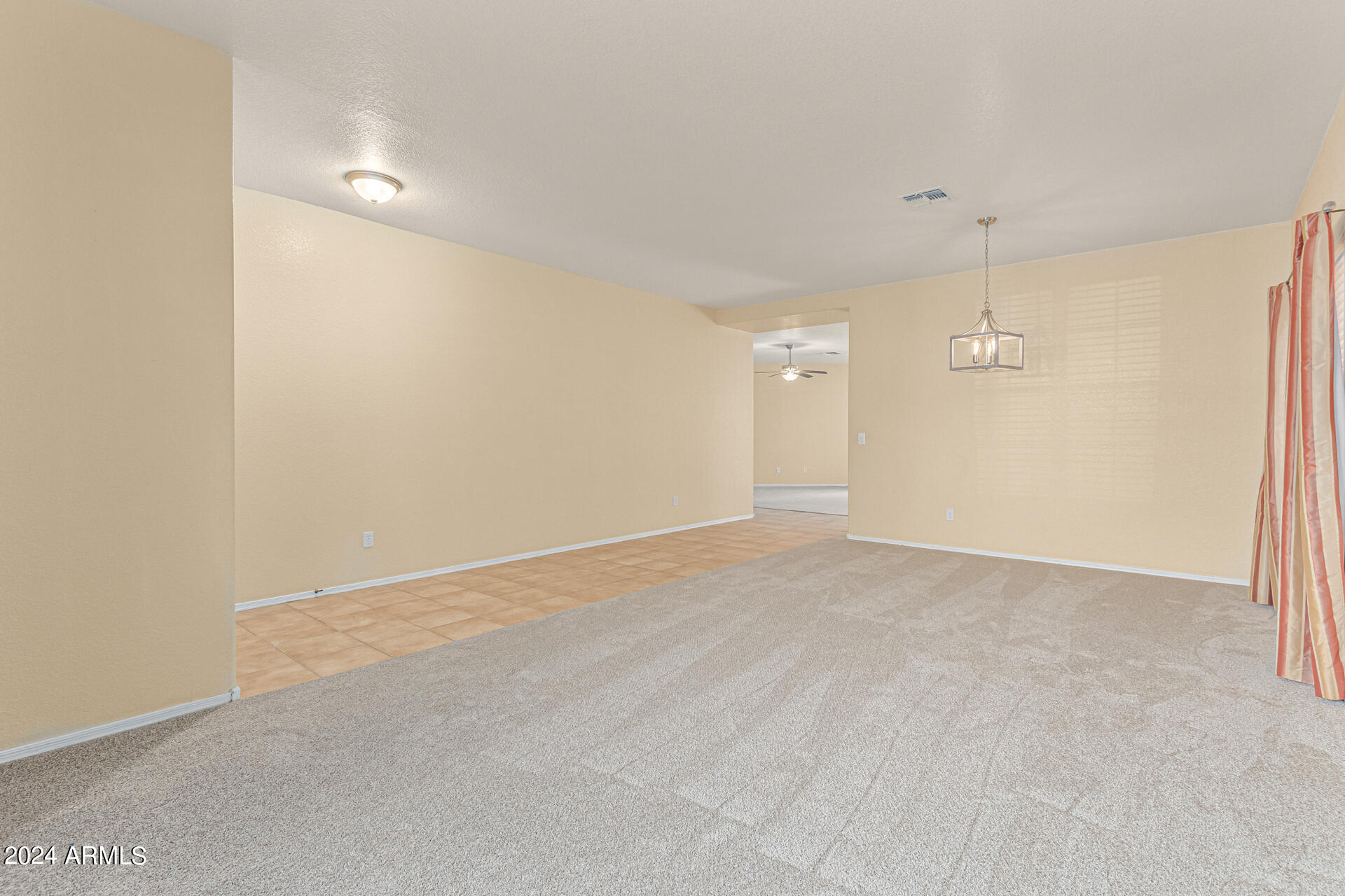 3759 East Orchid Lane Gilbert, AZ 85296 - Photo 4 of 31 09 - Orchid