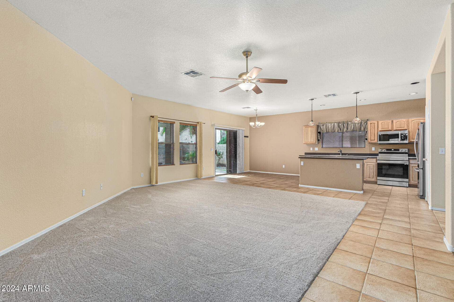 3759 East Orchid Lane Gilbert, AZ 85296 - Photo 5 of 31 10 - Orchid