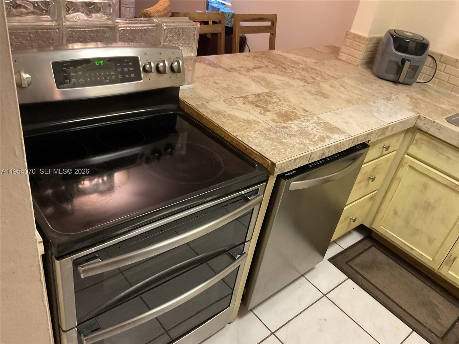 8758 Southwest 12th Street, Unit 206 Miami, FL 33174 - Photo 13 of 27