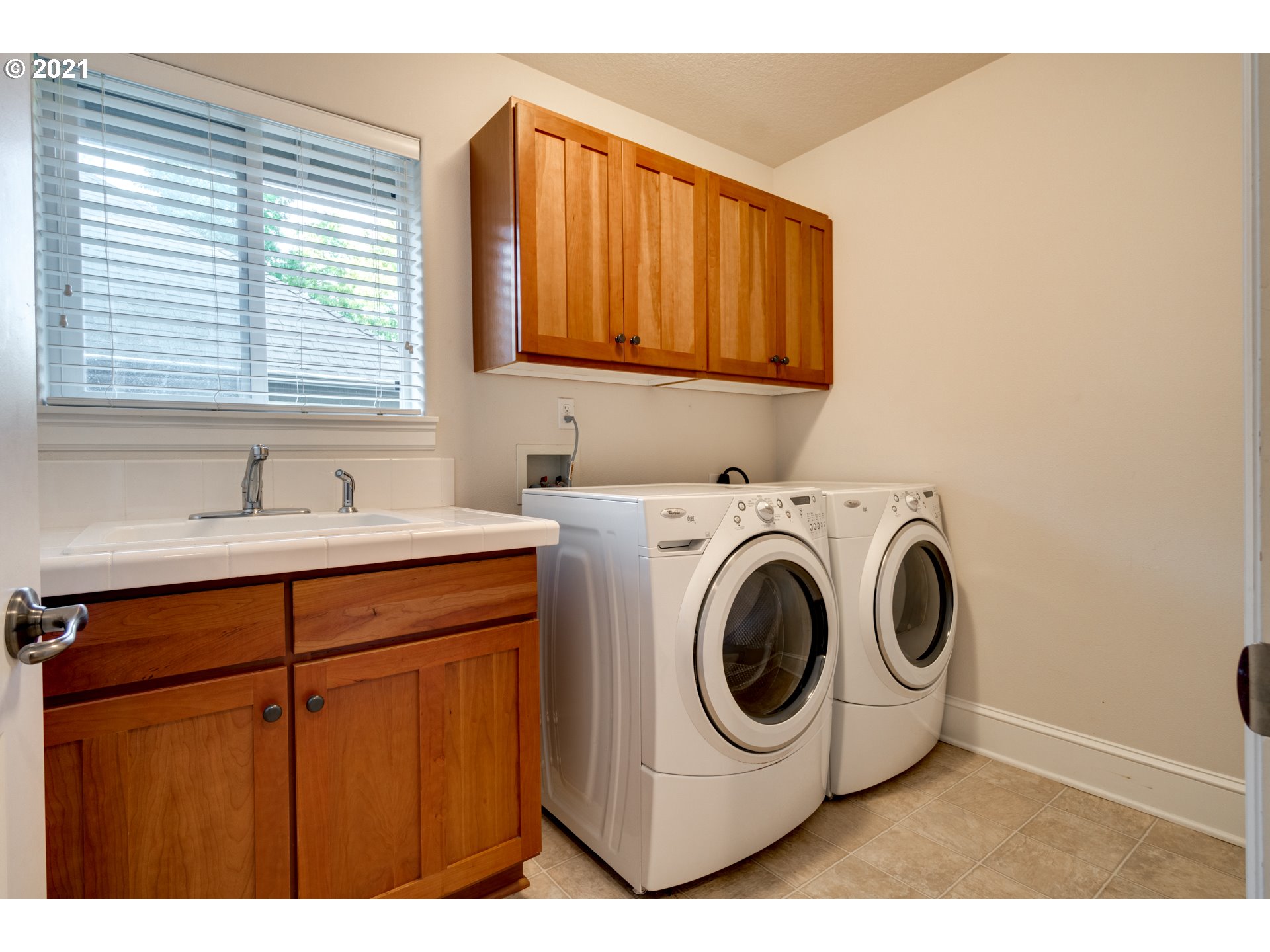 11058 Southwest Oneida Street Tualatin, OR 97062 - Photo 22 of 26