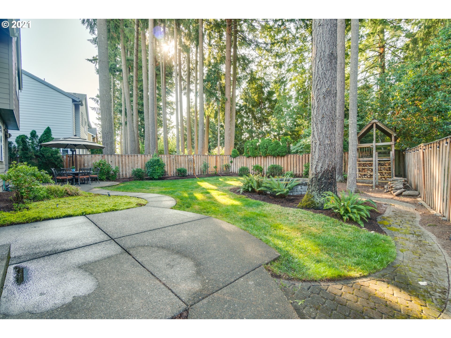 11058 Southwest Oneida Street Tualatin, OR 97062 - Photo 23 of 26