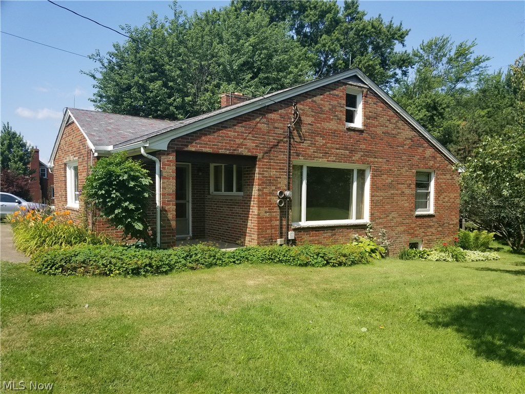 50226 Middle Ridge Road Amherst, OH 44001 - Photo 1 of 19