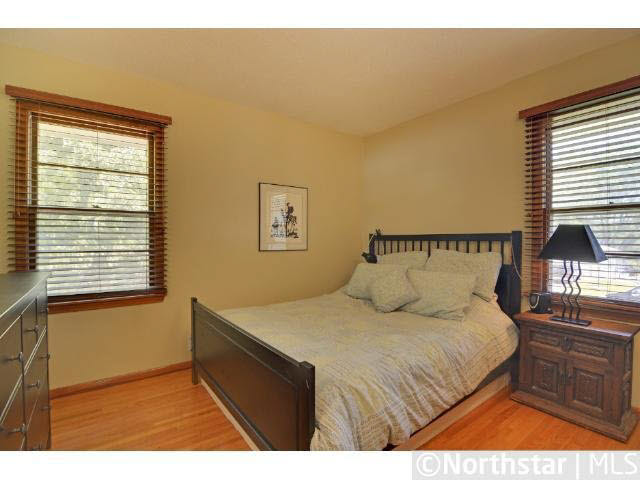 9172 Toledo Road Bloomington, MN 55437 - Photo 14 of 18