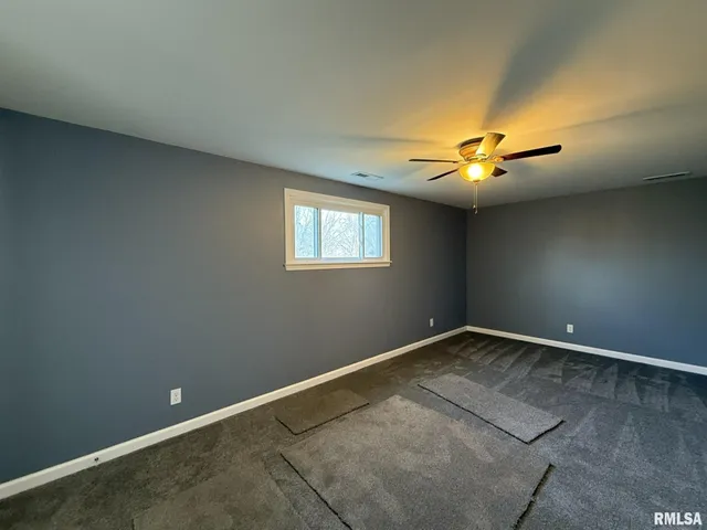 $199,900 | 601 Glenway Avenue, Knoxville, IL 61448