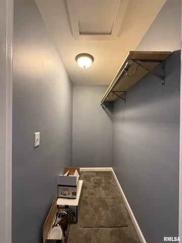 $199,900 | 601 Glenway Avenue, Knoxville, IL 61448