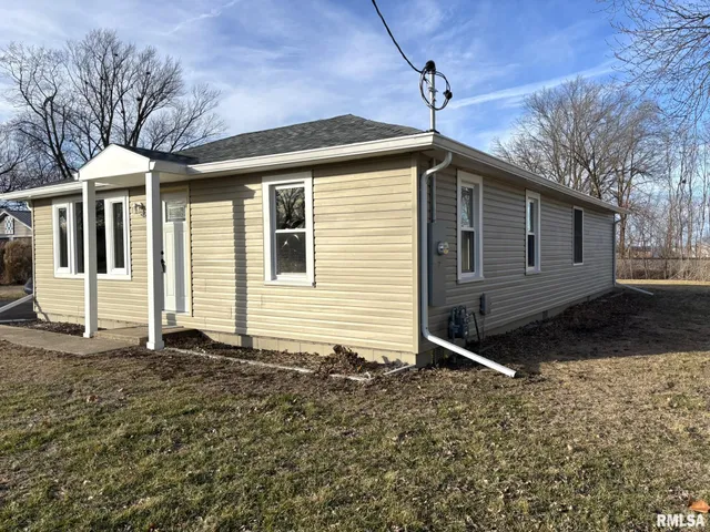 $199,900 | 601 Glenway Avenue, Knoxville, IL 61448