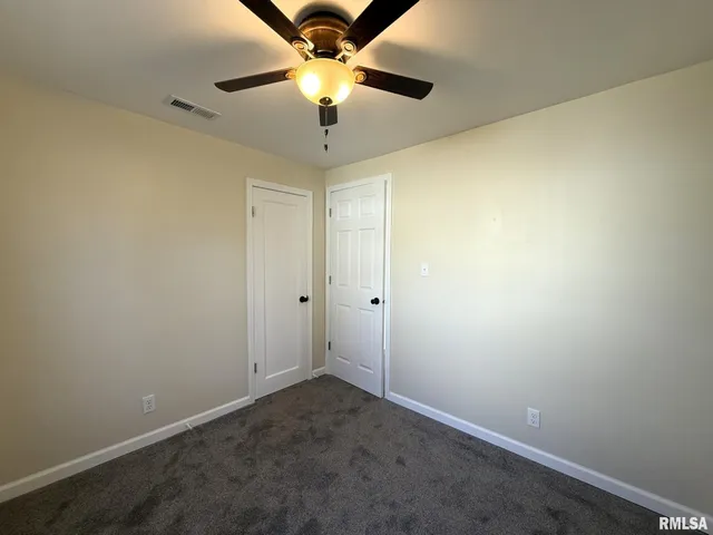 $199,900 | 601 Glenway Avenue, Knoxville, IL 61448