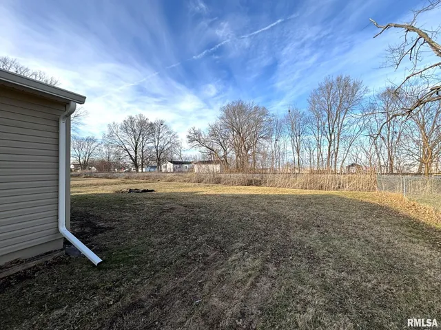 $199,900 | 601 Glenway Avenue, Knoxville, IL 61448