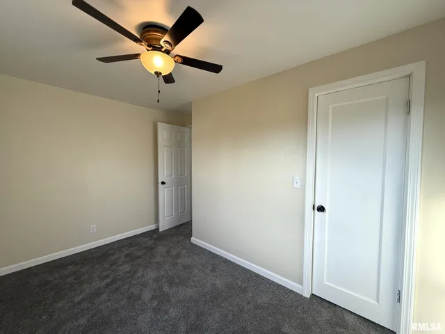 $199,900 | 601 Glenway Avenue, Knoxville, IL 61448