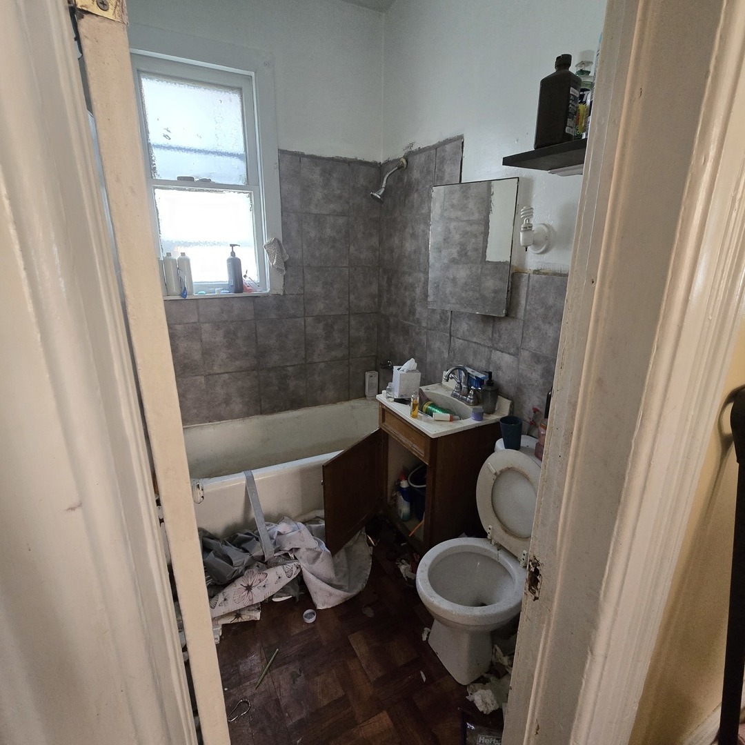 1817 West 21st Street Chicago, IL 60608 - Photo 8 of 19
