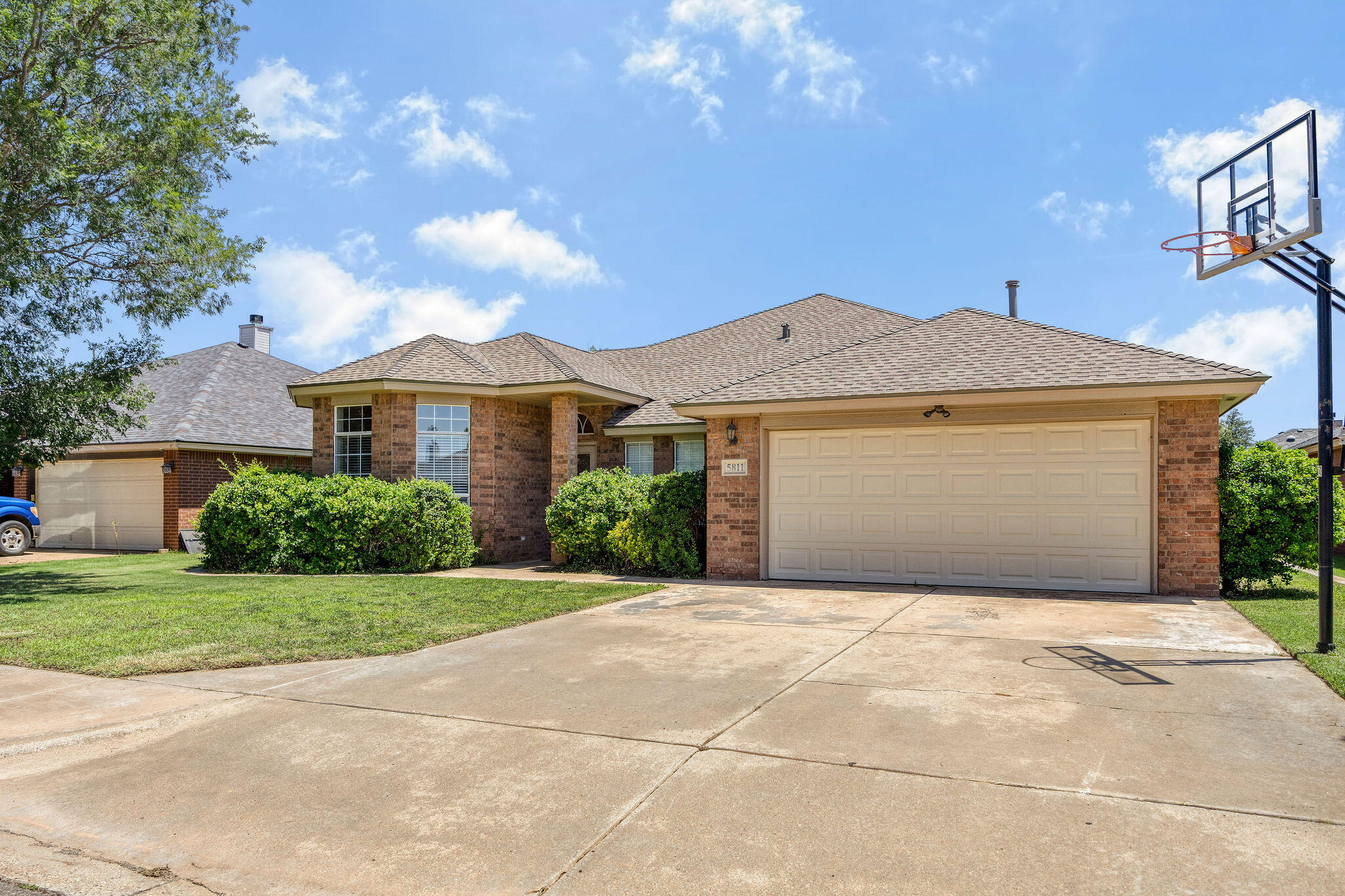 5811 90th Street Lubbock, TX 79424 - Photo 3 of 58 B66A0193_3