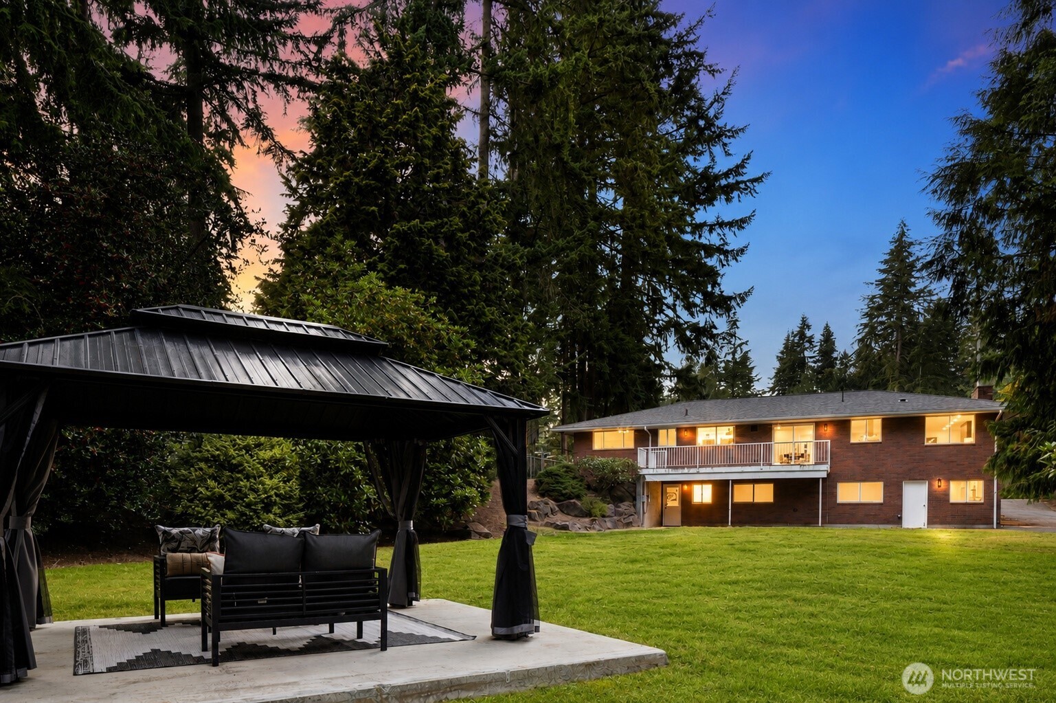 114 231st Street Southeast Bothell, WA 98021 - Photo 1 of 38 Gallery Image 1