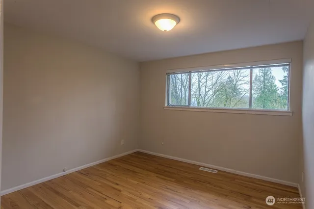 $4,500 | 500 Mt Defiance Circle Southwest, Issaquah, WA 98027