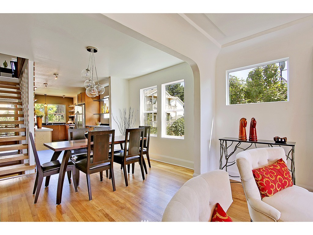 2336 North 58th Street Seattle, WA 98103 - Photo 3 of 15 Gallery Image 3