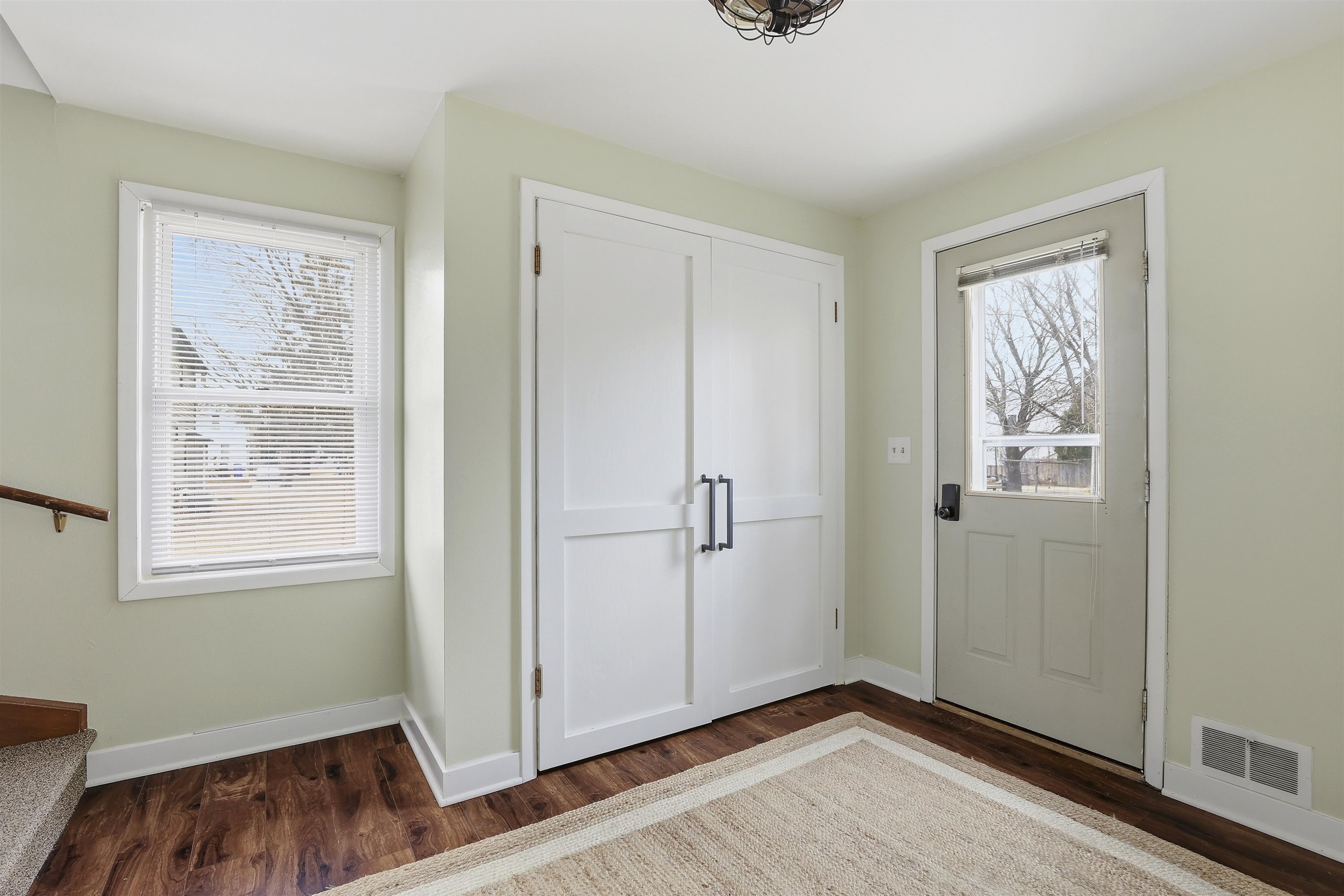 1310 South Madison Street Appleton, WI 54915 - Photo 18 of 32