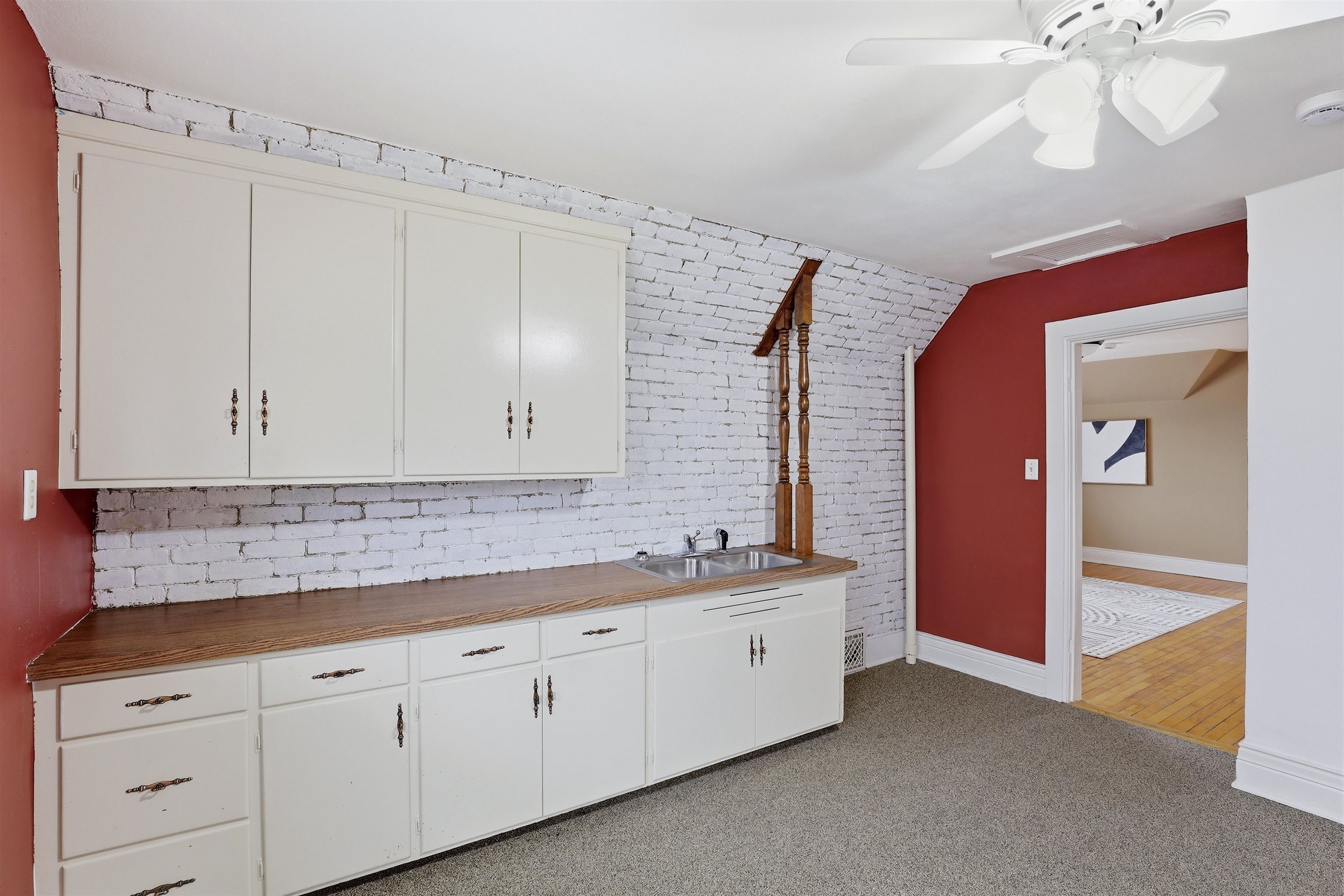 1310 South Madison Street Appleton, WI 54915 - Photo 21 of 32