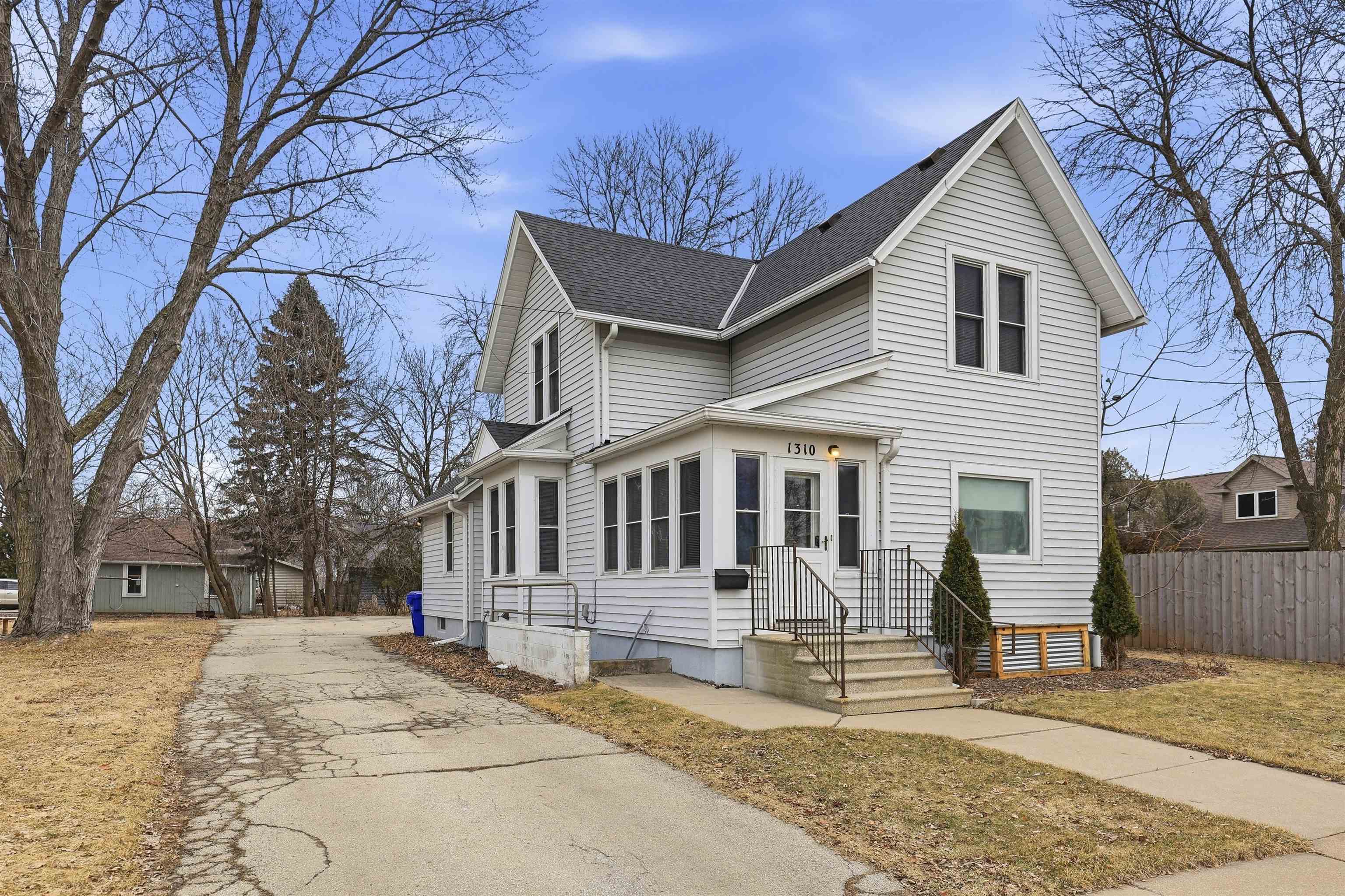 1310 South Madison Street Appleton, WI 54915 - Photo 30 of 32