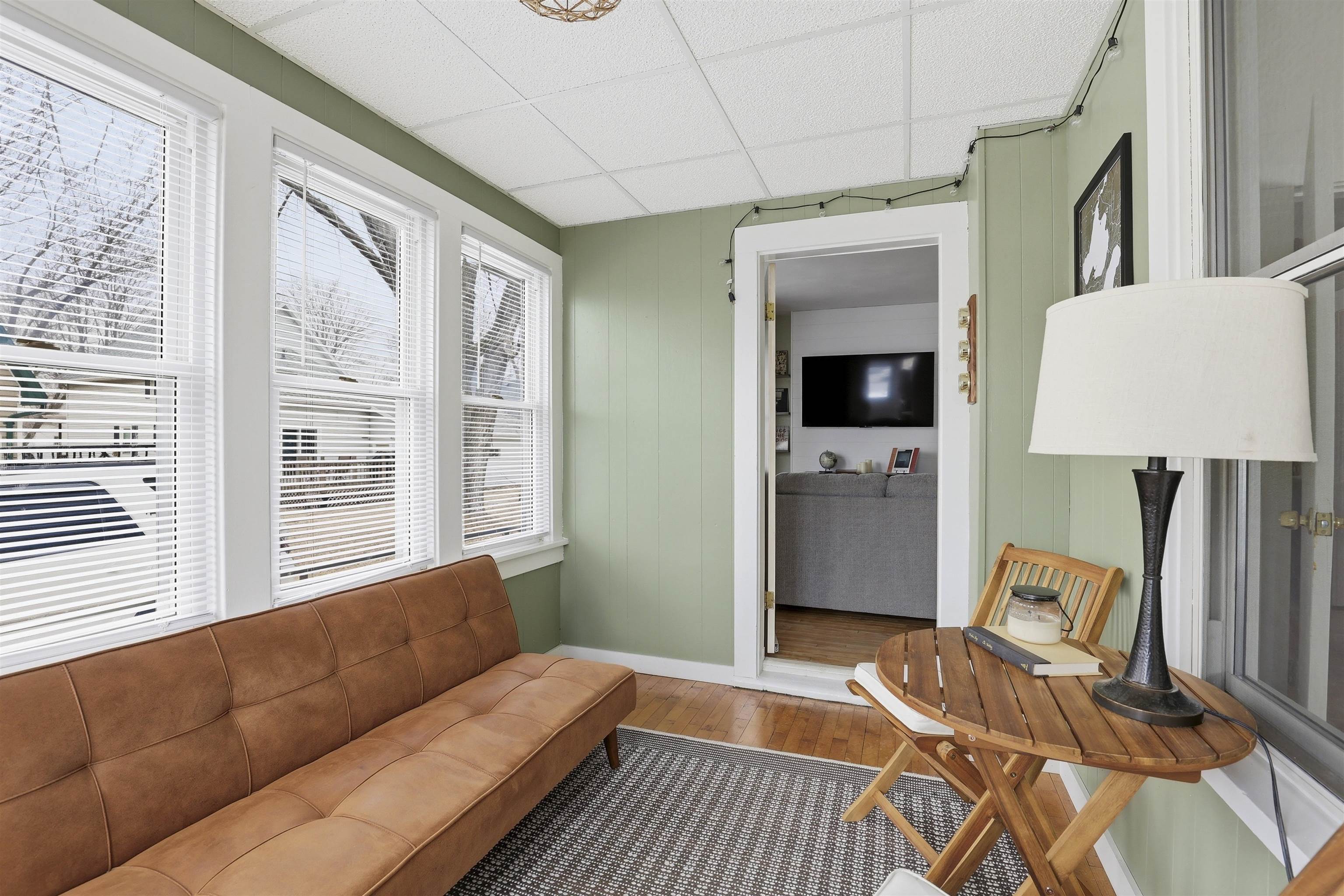 1310 South Madison Street Appleton, WI 54915 - Photo 3 of 32