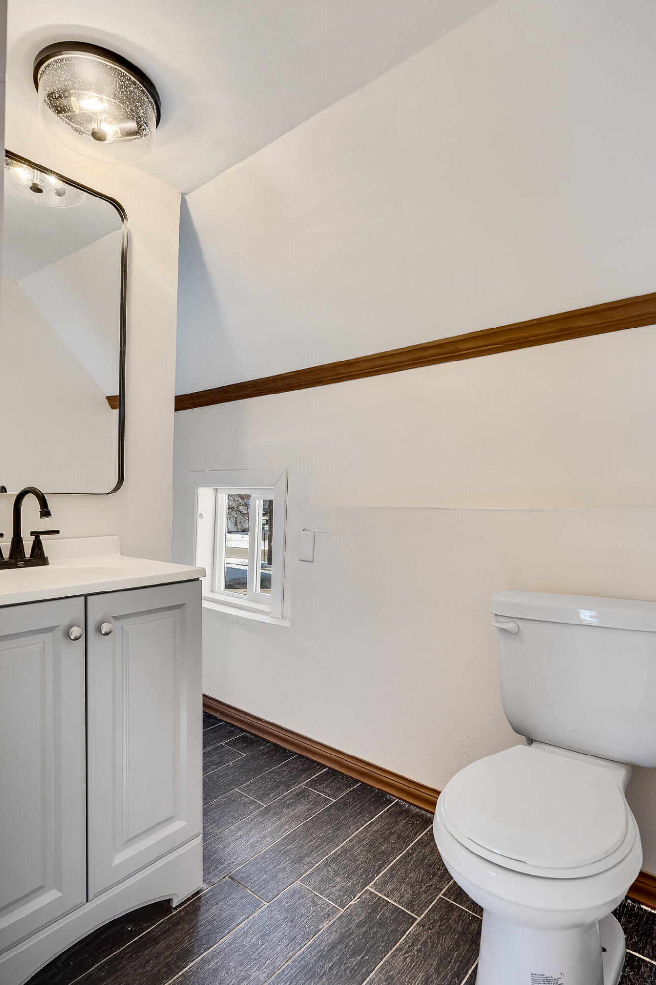 404 East Montgomery Street Sparta, WI 54656 - Photo 15 of 24 Primary Bathroom