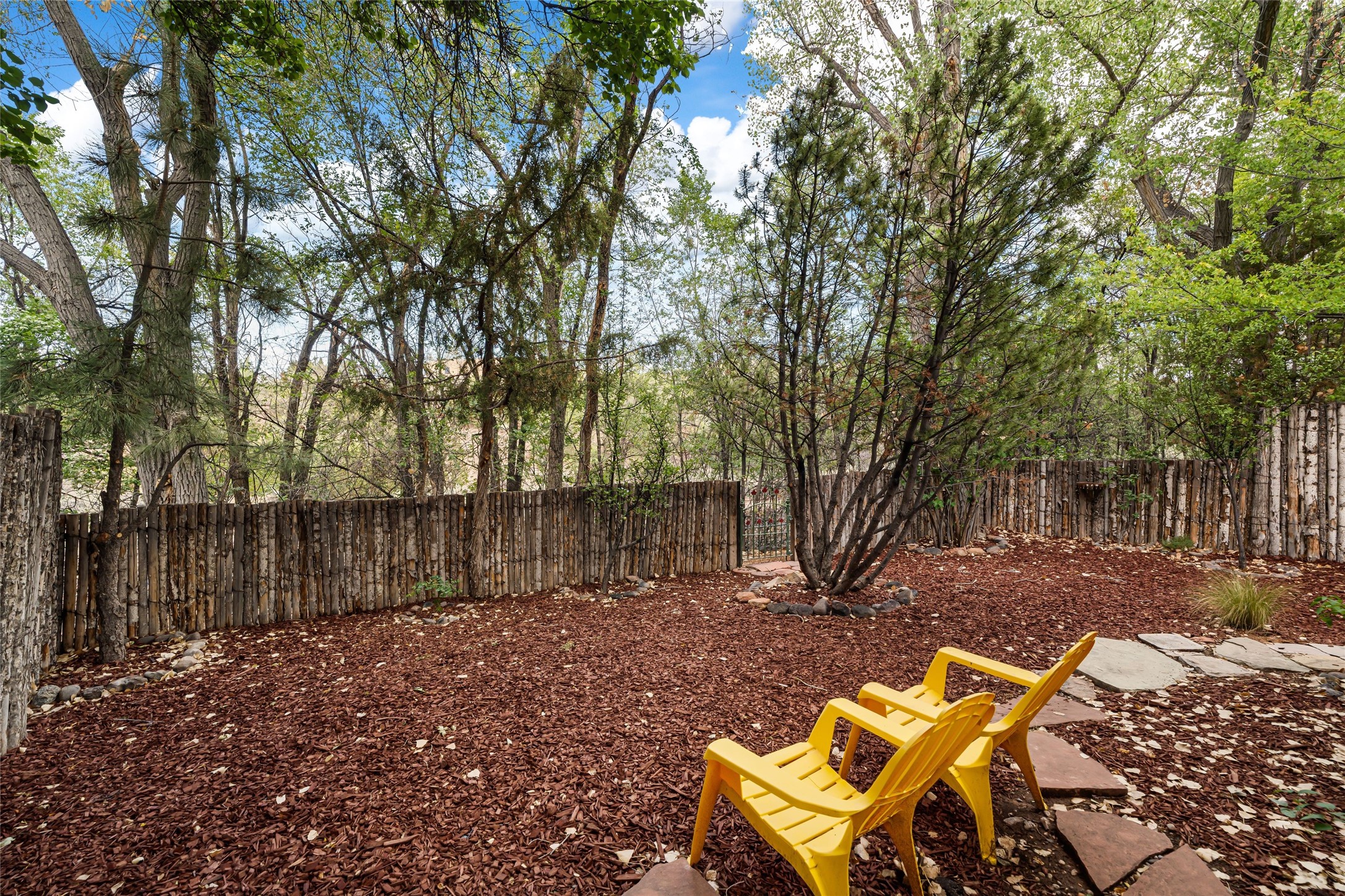 722 Bishops Lodge Road Santa Fe, NM 87501 - Photo 25 of 33 Gallery Image 25