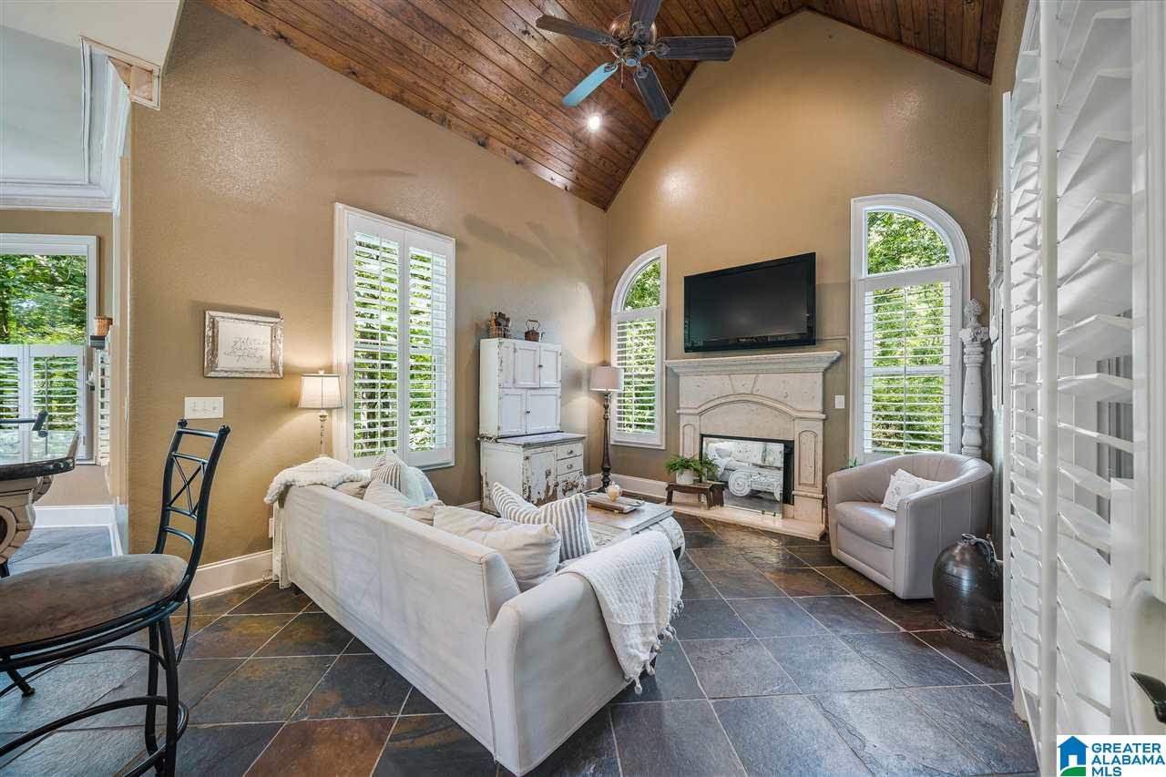305 North Highland Ridge Court Chelsea, AL 35043 - Photo 18 of 50