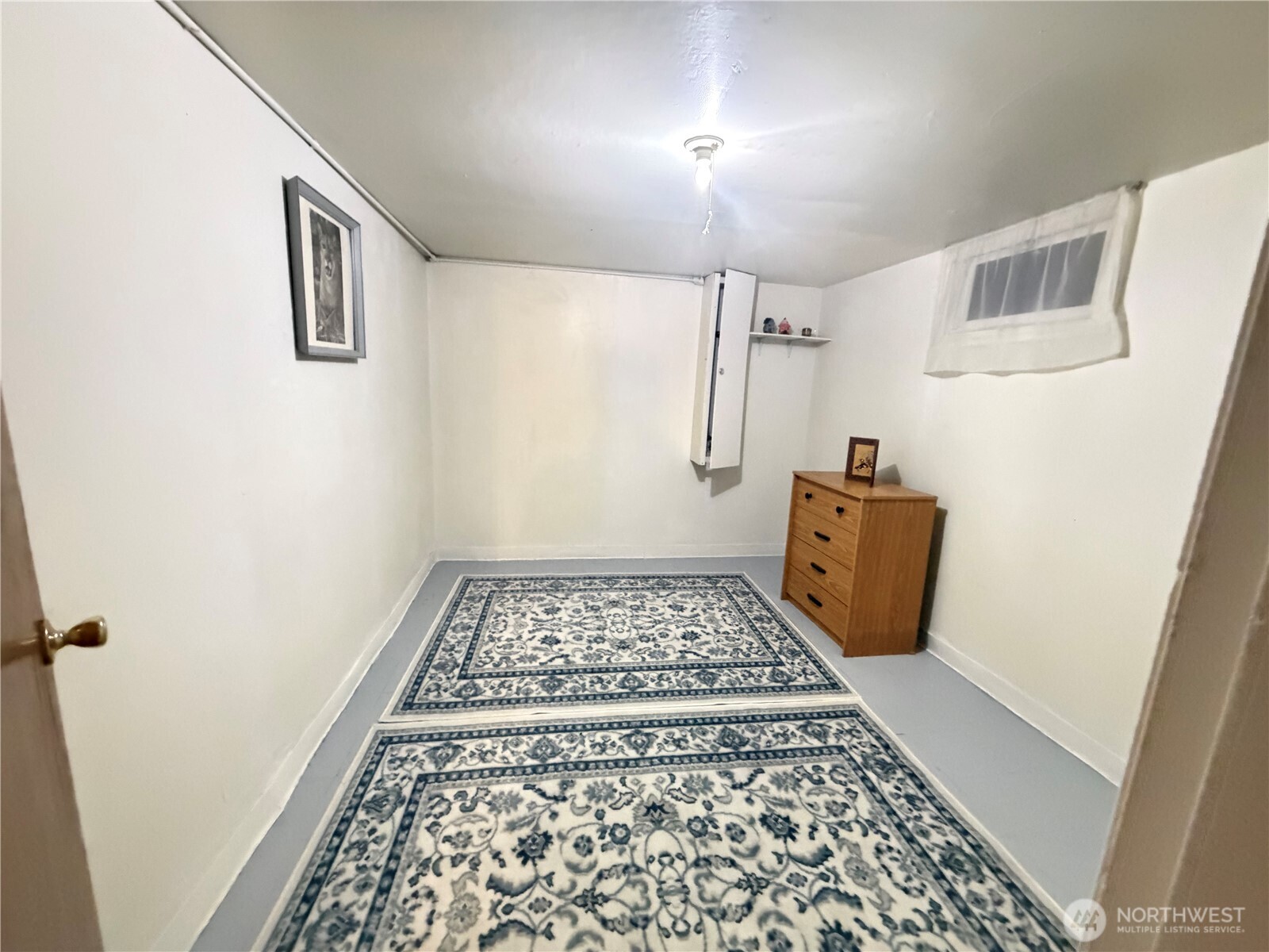 409 Birch Street South Omak, WA 98841 - Photo 29 of 32 a view of bathroom