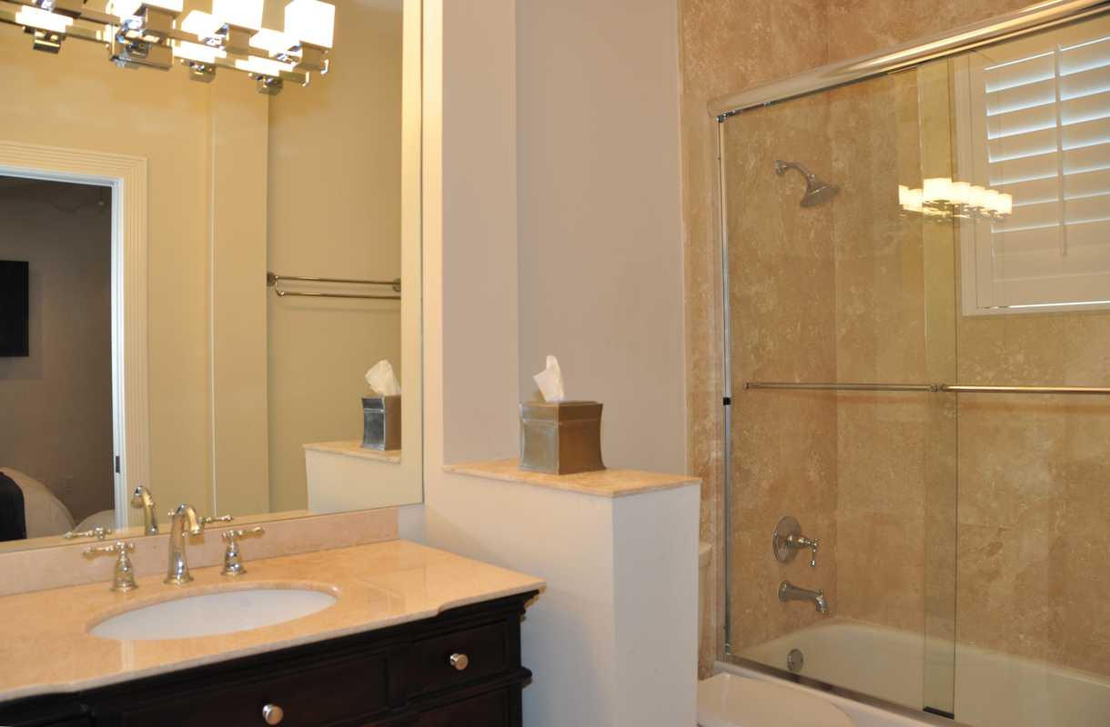 4060 Northwest 58th Lane Boca Raton, FL 33496 - Photo 10 of 25 UQTJ6R_still_2ba