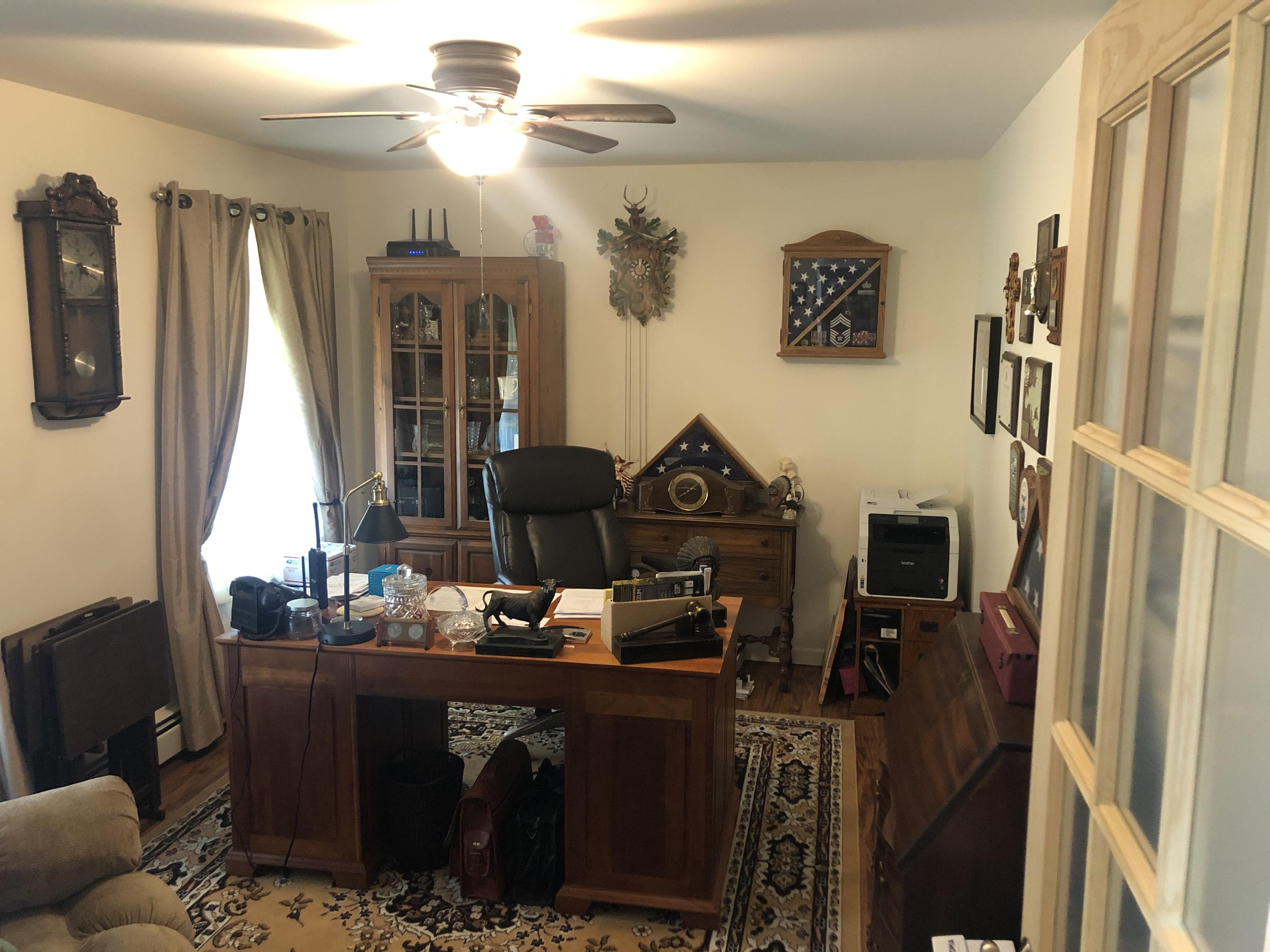 55 Cross Road South China, ME 04358 - Photo 11 of 26 Office