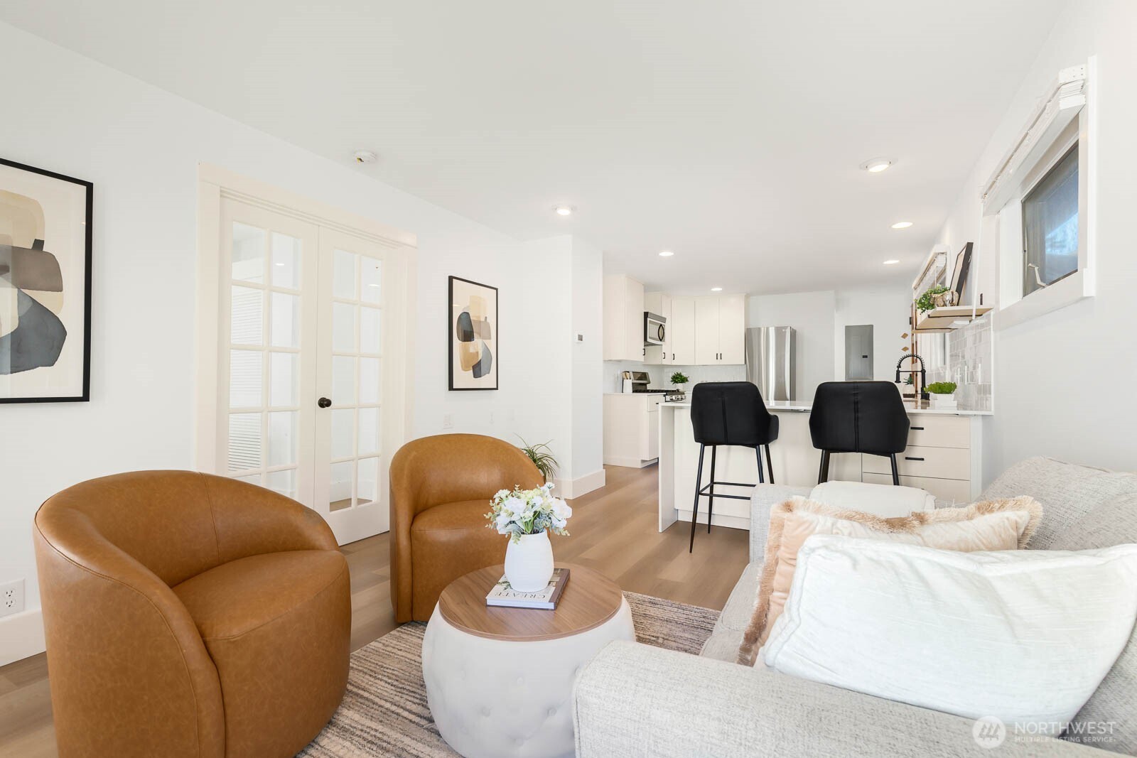 2423 3rd Avenue West Seattle, WA 98119 - Photo 13 of 36