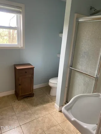 $200,000 | 1585 Lick Hollow Road, Greeneville, TN 37743
