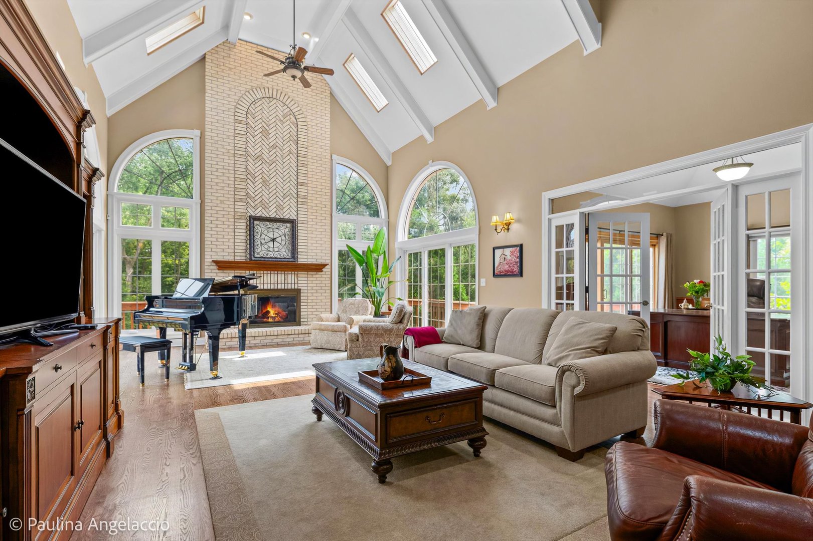 1500 MacAlpin Circle Inverness, IL 60010 - Photo 8 of 58 Gallery Image 8